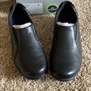 Walking Company wapella black slip on.